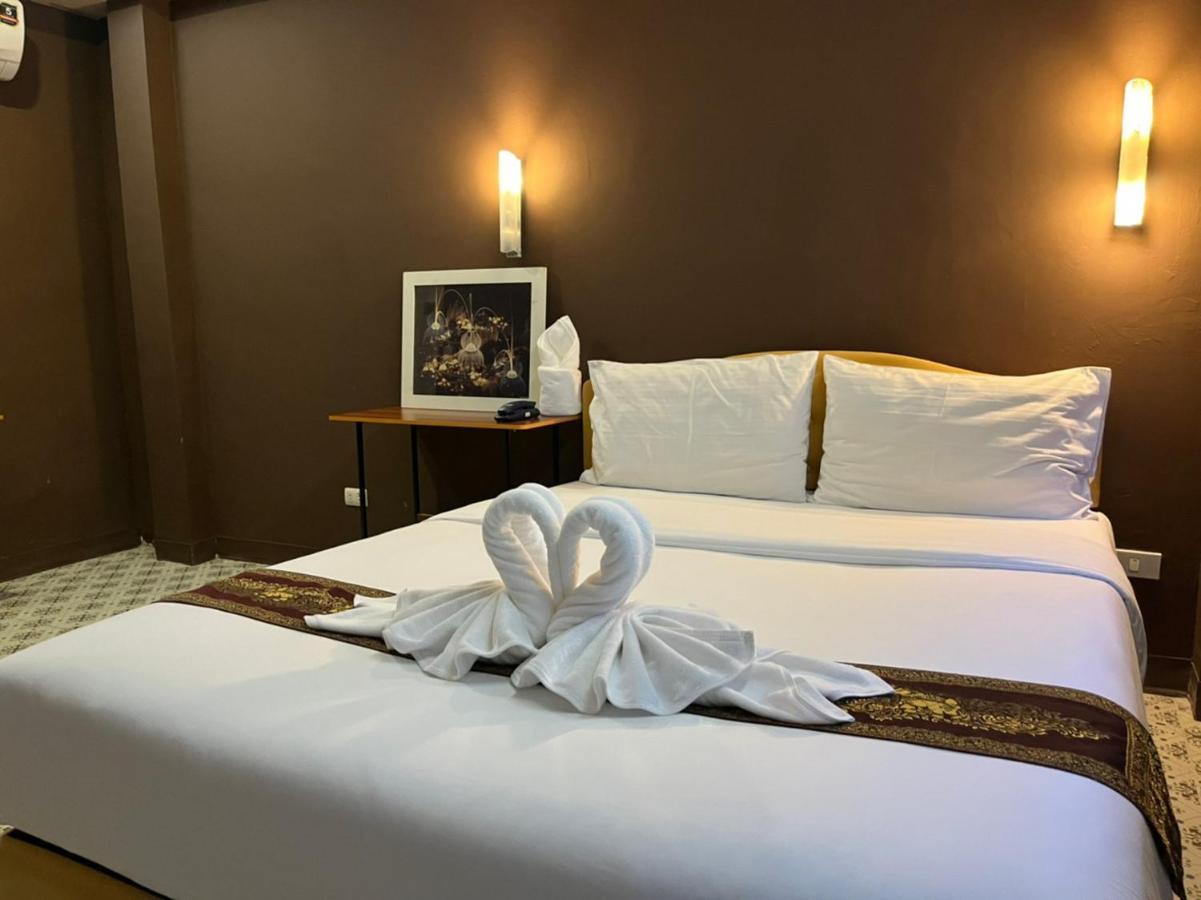 Cozy Rooms Asoke Bangkok Extérieur photo