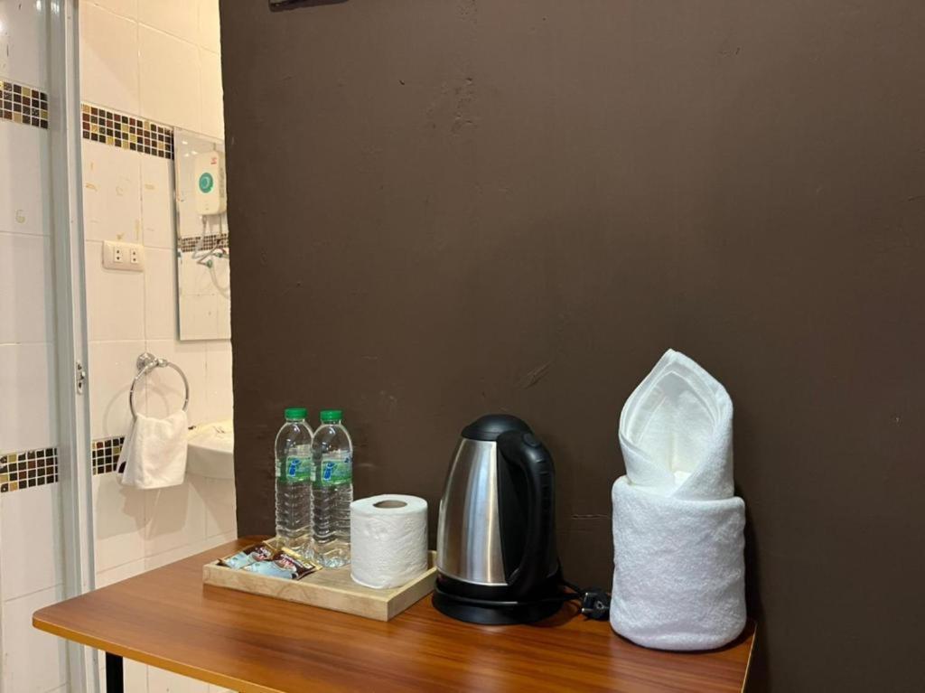 Cozy Rooms Asoke Bangkok Extérieur photo